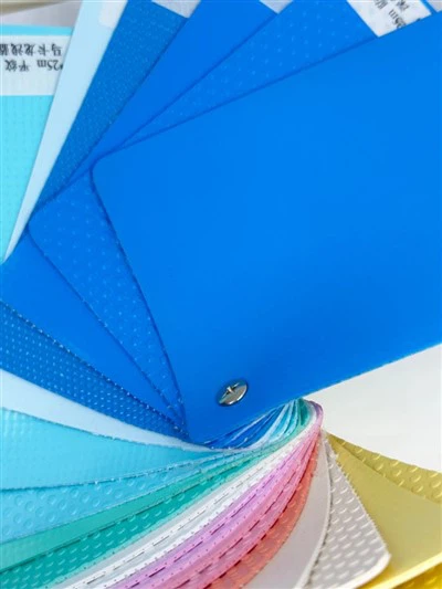 Nad ziemią wykładzina basenowa